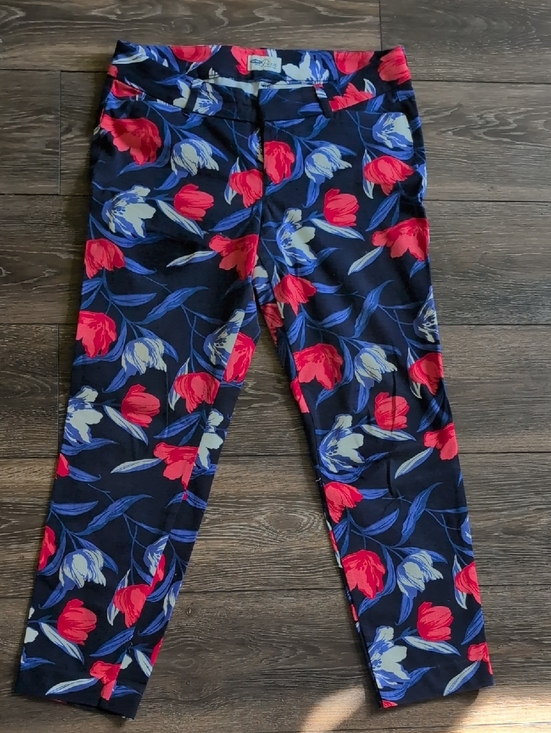 Old Navy Denim - Old Navy Navy Capri Bottoms